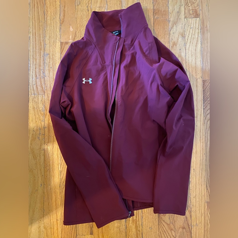 Under armor running wind jacket